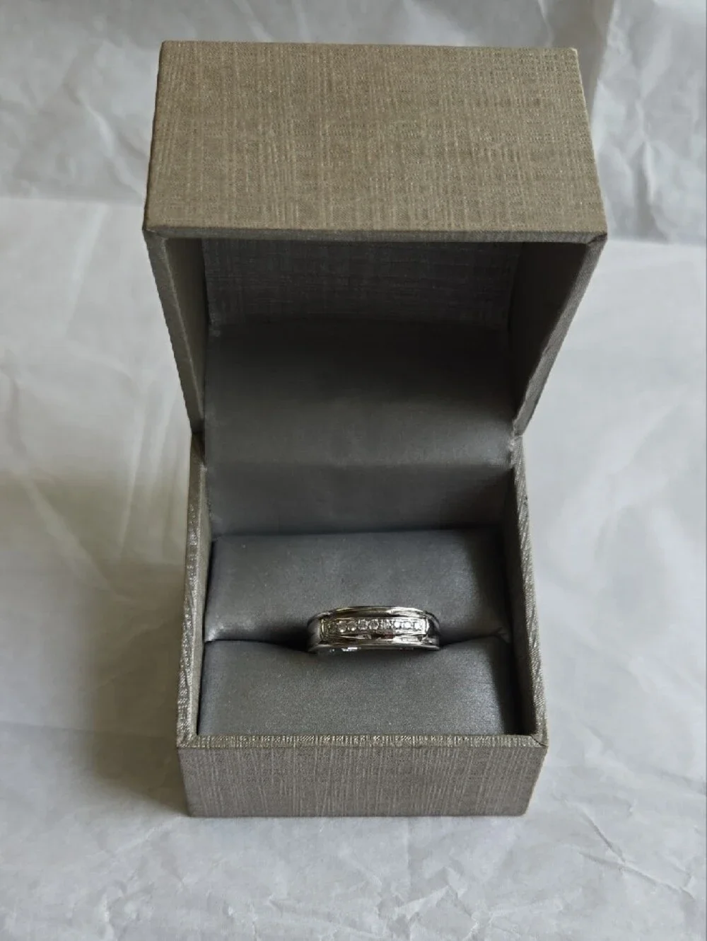 Zales White Gold Men's Band Ring with Daimonds.